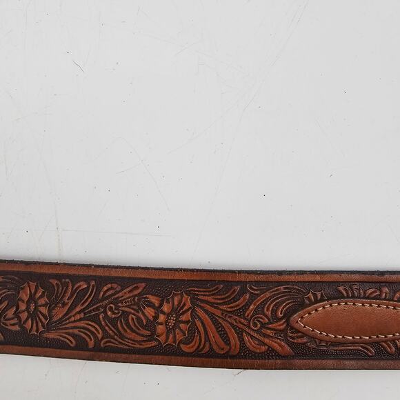 Western Handtooled Brown Leather Belt w/ Gold Tone Accent Unisex 38 Made in USA - Picture 2 of 8